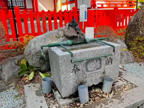 金櫻神社の手水舎