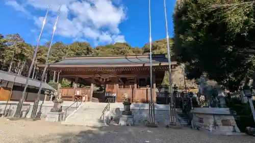 伊波乃西神社の{uncategorized: "未分類", other: "その他", undefined: "問題あり", building: "その他建物", grave: "お墓", sacred_gate: "鳥居", guardian: "狛犬", statue: "像", buddha: "仏像", history: "歴史", nature: "自然", garden: "庭園", animal: "動物", pagoda: "塔", temizu: "手水舎", mountain_gate: "山門・神門", sanctuary: "本殿・本堂", subordinate: "末社・摂社", art: "芸術", scenery: "景色", jizo: "地蔵", ema: "絵馬", goshuin: "御朱印", omikuji: "おみくじ", items: "授与品その他", amulet: "お守り", goshuincho: "御朱印帳", eats: "食事", festival: "お祭り", votive_dance: "神楽", shichigosan: "七五三参", wedding: "結婚式", experience: "体験その他", initially: "初詣", around: "周辺", anti_infection: "感染症対策"}