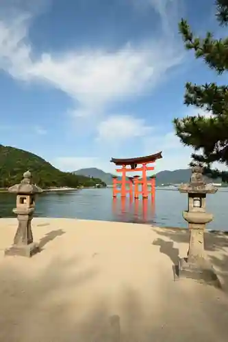 厳島神社(広島県)