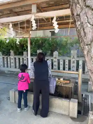 御厨神社の手水舎