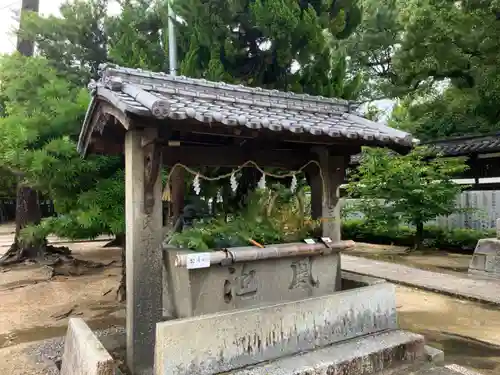 三津厳島神社の手水舎