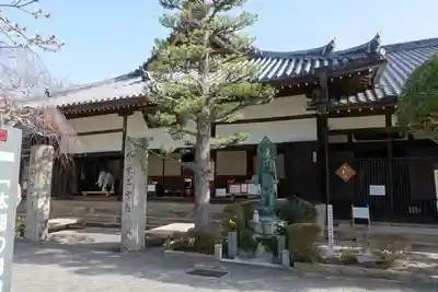 念仏寺の本殿・本堂