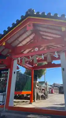 多治速比売神社の山門・神門