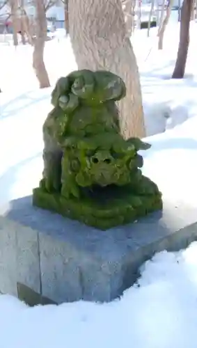 羽幌神社の狛犬