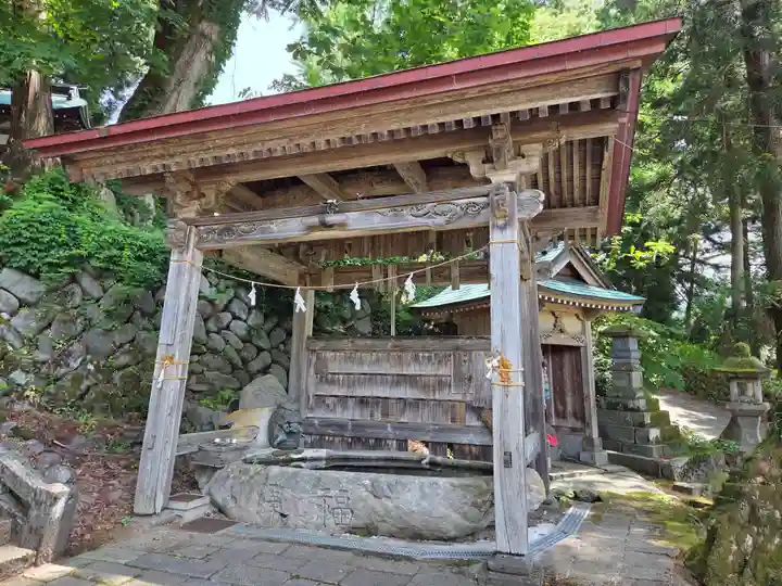 巣守神社(新潟県)