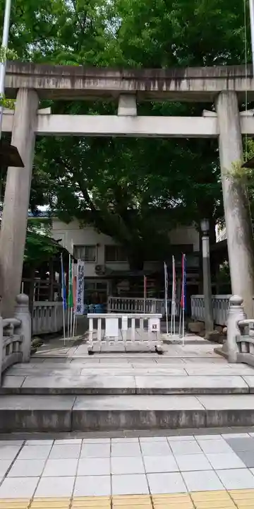 鳥越神社の鳥居