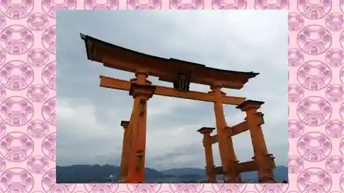 厳島神社(広島県)