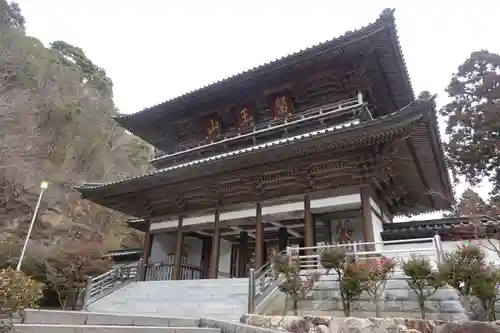 大窪寺の山門