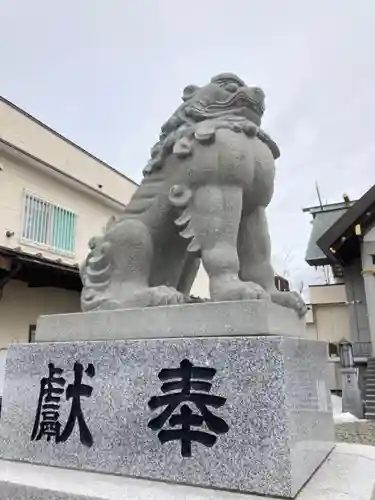 西岡八幡宮の狛犬