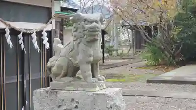 岩井神社の狛犬