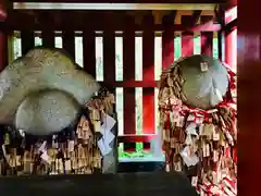 大杉神社の像