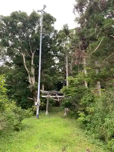 八幡神社の鳥居