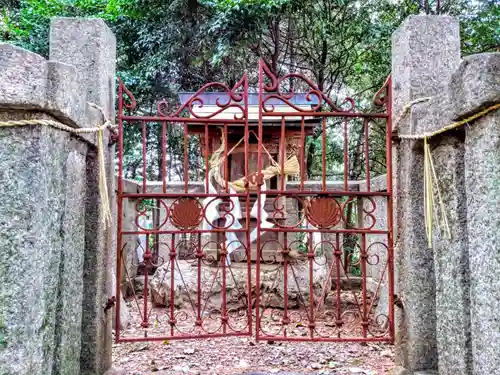 神明神社の末社