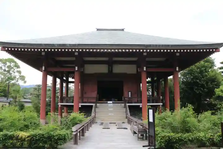 中宮寺の本殿・本堂