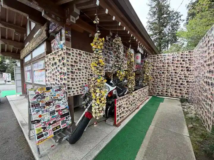 安住神社の{uncategorized: "未分類", other: "その他", undefined: "問題あり", building: "その他建物", grave: "お墓", sacred_gate: "鳥居", guardian: "狛犬", statue: "像", buddha: "仏像", history: "歴史", nature: "自然", garden: "庭園", animal: "動物", pagoda: "塔", temizu: "手水舎", mountain_gate: "山門・神門", sanctuary: "本殿・本堂", subordinate: "末社・摂社", art: "芸術", scenery: "景色", jizo: "地蔵", ema: "絵馬", goshuin: "御朱印", omikuji: "おみくじ", items: "授与品その他", amulet: "お守り", goshuincho: "御朱印帳", eats: "食事", festival: "お祭り", votive_dance: "神楽", shichigosan: "七五三参", wedding: "結婚式", experience: "体験その他", initially: "初詣", around: "周辺", anti_infection: "感染症対策"}