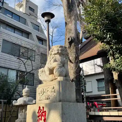 高円寺氷川神社の狛犬