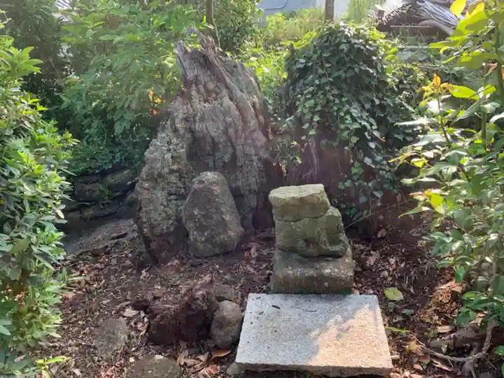 大六天神社のその他建物