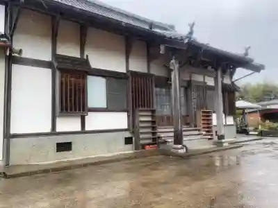宝積寺の{uncategorized: "未分類", other: "その他", undefined: "問題あり", building: "その他建物", grave: "お墓", sacred_gate: "鳥居", guardian: "狛犬", statue: "像", buddha: "仏像", history: "歴史", nature: "自然", garden: "庭園", animal: "動物", pagoda: "塔", temizu: "手水舎", mountain_gate: "山門・神門", sanctuary: "本殿・本堂", subordinate: "末社・摂社", art: "芸術", scenery: "景色", jizo: "地蔵", ema: "絵馬", goshuin: "御朱印", omikuji: "おみくじ", items: "授与品その他", amulet: "お守り", goshuincho: "御朱印帳", eats: "食事", festival: "お祭り", votive_dance: "神楽", shichigosan: "七五三参", wedding: "結婚式", experience: "体験その他", initially: "初詣", around: "周辺", anti_infection: "感染症対策"}
