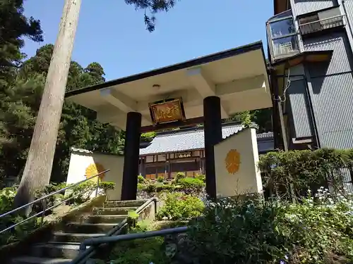 禅師峰寺の山門・神門