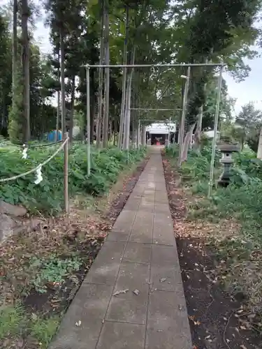 下宿八幡神社の庭園