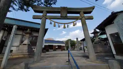 椎尾八幡宮の鳥居