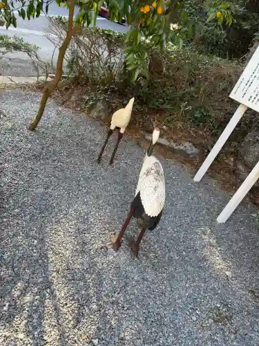猿田彦三河神社の{uncategorized: "未分類", other: "その他", undefined: "問題あり", building: "その他建物", grave: "お墓", sacred_gate: "鳥居", guardian: "狛犬", statue: "像", buddha: "仏像", history: "歴史", nature: "自然", garden: "庭園", animal: "動物", pagoda: "塔", temizu: "手水舎", mountain_gate: "山門・神門", sanctuary: "本殿・本堂", subordinate: "末社・摂社", art: "芸術", scenery: "景色", jizo: "地蔵", ema: "絵馬", goshuin: "御朱印", omikuji: "おみくじ", items: "授与品その他", amulet: "お守り", goshuincho: "御朱印帳", eats: "食事", festival: "お祭り", votive_dance: "神楽", shichigosan: "七五三参", wedding: "結婚式", experience: "体験その他", initially: "初詣", around: "周辺", anti_infection: "感染症対策"}