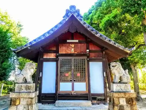 牛毛神社の本殿