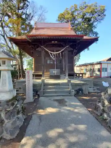 稲荷神社の本殿