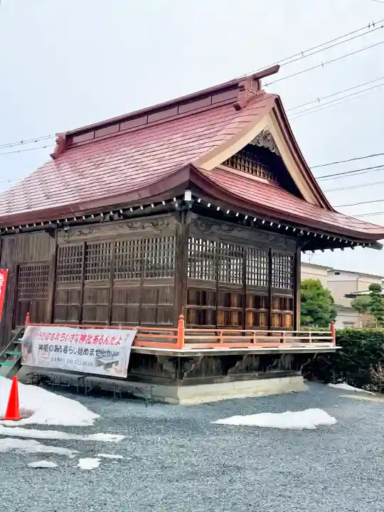鼬幣稲荷神社の{uncategorized: "未分類", other: "その他", undefined: "問題あり", building: "その他建物", grave: "お墓", sacred_gate: "鳥居", guardian: "狛犬", statue: "像", buddha: "仏像", history: "歴史", nature: "自然", garden: "庭園", animal: "動物", pagoda: "塔", temizu: "手水舎", mountain_gate: "山門・神門", sanctuary: "本殿・本堂", subordinate: "末社・摂社", art: "芸術", scenery: "景色", jizo: "地蔵", ema: "絵馬", goshuin: "御朱印", omikuji: "おみくじ", items: "授与品その他", amulet: "お守り", goshuincho: "御朱印帳", eats: "食事", festival: "お祭り", votive_dance: "神楽", shichigosan: "七五三参", wedding: "結婚式", experience: "体験その他", initially: "初詣", around: "周辺", anti_infection: "感染症対策"}