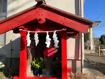 天津神社の{uncategorized: "未分類", other: "その他", undefined: "問題あり", building: "その他建物", grave: "お墓", sacred_gate: "鳥居", guardian: "狛犬", statue: "像", buddha: "仏像", history: "歴史", nature: "自然", garden: "庭園", animal: "動物", pagoda: "塔", temizu: "手水舎", mountain_gate: "山門・神門", sanctuary: "本殿・本堂", subordinate: "末社・摂社", art: "芸術", scenery: "景色", jizo: "地蔵", ema: "絵馬", goshuin: "御朱印", omikuji: "おみくじ", items: "授与品その他", amulet: "お守り", goshuincho: "御朱印帳", eats: "食事", festival: "お祭り", votive_dance: "神楽", shichigosan: "七五三参", wedding: "結婚式", experience: "体験その他", initially: "初詣", around: "周辺", anti_infection: "感染症対策"}