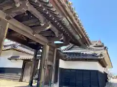 西方寺の山門