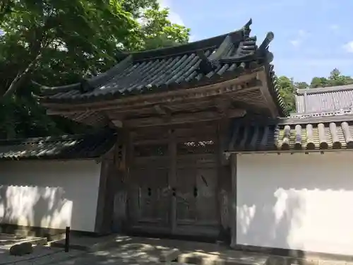 瑞巌寺の山門