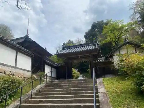 正暦寺の{uncategorized: "未分類", other: "その他", undefined: "問題あり", building: "その他建物", grave: "お墓", sacred_gate: "鳥居", guardian: "狛犬", statue: "像", buddha: "仏像", history: "歴史", nature: "自然", garden: "庭園", animal: "動物", pagoda: "塔", temizu: "手水舎", mountain_gate: "山門・神門", sanctuary: "本殿・本堂", subordinate: "末社・摂社", art: "芸術", scenery: "景色", jizo: "地蔵", ema: "絵馬", goshuin: "御朱印", omikuji: "おみくじ", items: "授与品その他", amulet: "お守り", goshuincho: "御朱印帳", eats: "食事", festival: "お祭り", votive_dance: "神楽", shichigosan: "七五三参", wedding: "結婚式", experience: "体験その他", initially: "初詣", around: "周辺", anti_infection: "感染症対策"}