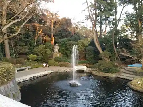 寒川神社の庭園