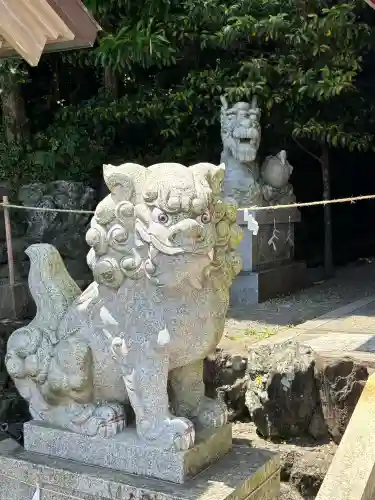龍宮社の{uncategorized: "未分類", other: "その他", undefined: "問題あり", building: "その他建物", grave: "お墓", sacred_gate: "鳥居", guardian: "狛犬", statue: "像", buddha: "仏像", history: "歴史", nature: "自然", garden: "庭園", animal: "動物", pagoda: "塔", temizu: "手水舎", mountain_gate: "山門・神門", sanctuary: "本殿・本堂", subordinate: "末社・摂社", art: "芸術", scenery: "景色", jizo: "地蔵", ema: "絵馬", goshuin: "御朱印", omikuji: "おみくじ", items: "授与品その他", amulet: "お守り", goshuincho: "御朱印帳", eats: "食事", festival: "お祭り", votive_dance: "神楽", shichigosan: "七五三参", wedding: "結婚式", experience: "体験その他", initially: "初詣", around: "周辺", anti_infection: "感染症対策"}
