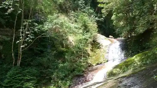 室生龍穴神社(奈良県)