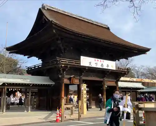 尾張大國霊神社（国府宮）の山門