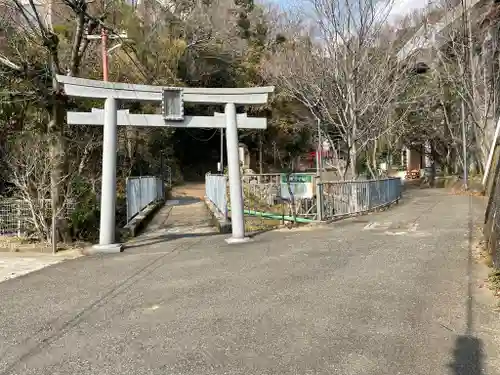 日音寺の鳥居