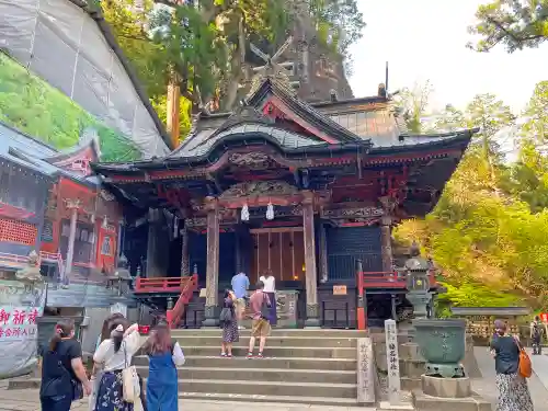 榛名神社の本殿