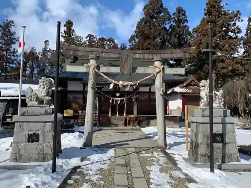 花巻神社の鳥居