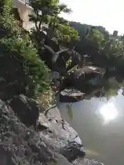 上郷町稲荷神社(横浜霊園内)(神奈川県)