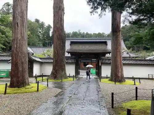 瑞巌寺の山門