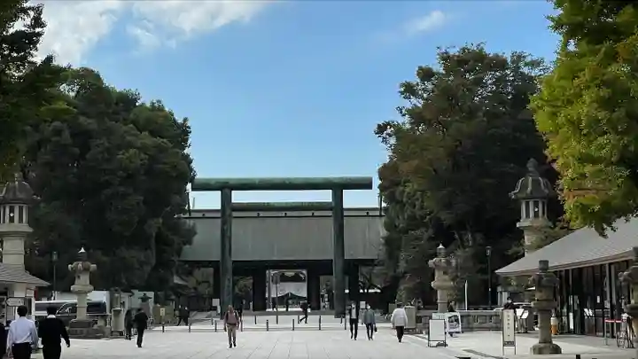 靖國神社の鳥居