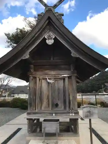 田中神社の本殿