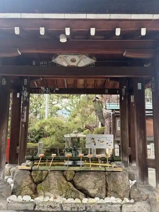 建部大社の{uncategorized: "未分類", other: "その他", undefined: "問題あり", building: "その他建物", grave: "お墓", sacred_gate: "鳥居", guardian: "狛犬", statue: "像", buddha: "仏像", history: "歴史", nature: "自然", garden: "庭園", animal: "動物", pagoda: "塔", temizu: "手水舎", mountain_gate: "山門・神門", sanctuary: "本殿・本堂", subordinate: "末社・摂社", art: "芸術", scenery: "景色", jizo: "地蔵", ema: "絵馬", goshuin: "御朱印", omikuji: "おみくじ", items: "授与品その他", amulet: "お守り", goshuincho: "御朱印帳", eats: "食事", festival: "お祭り", votive_dance: "神楽", shichigosan: "七五三参", wedding: "結婚式", experience: "体験その他", initially: "初詣", around: "周辺", anti_infection: "感染症対策"}