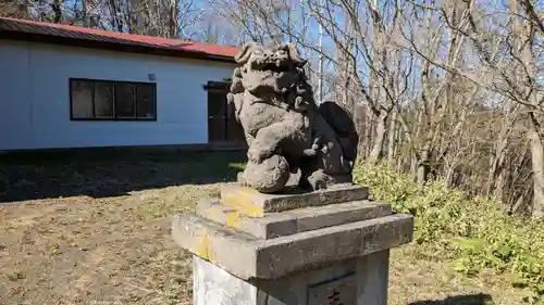 釧路神社の狛犬