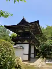 長岳寺の山門