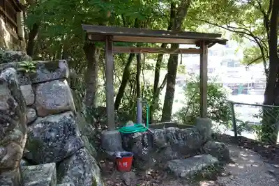 長谷山口坐神社の手水舎