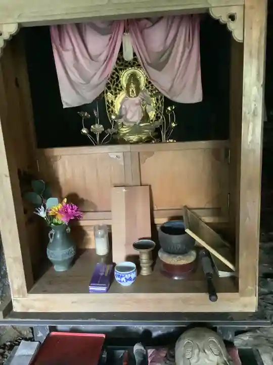 岩屋観音堂(岐阜県坂祝町)の仏像