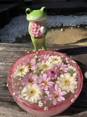 小倉八幡神社の{uncategorized: "未分類", other: "その他", undefined: "問題あり", building: "その他建物", grave: "お墓", sacred_gate: "鳥居", guardian: "狛犬", statue: "像", buddha: "仏像", history: "歴史", nature: "自然", garden: "庭園", animal: "動物", pagoda: "塔", temizu: "手水舎", mountain_gate: "山門・神門", sanctuary: "本殿・本堂", subordinate: "末社・摂社", art: "芸術", scenery: "景色", jizo: "地蔵", ema: "絵馬", goshuin: "御朱印", omikuji: "おみくじ", items: "授与品その他", amulet: "お守り", goshuincho: "御朱印帳", eats: "食事", festival: "お祭り", votive_dance: "神楽", shichigosan: "七五三参", wedding: "結婚式", experience: "体験その他", initially: "初詣", around: "周辺", anti_infection: "感染症対策"}